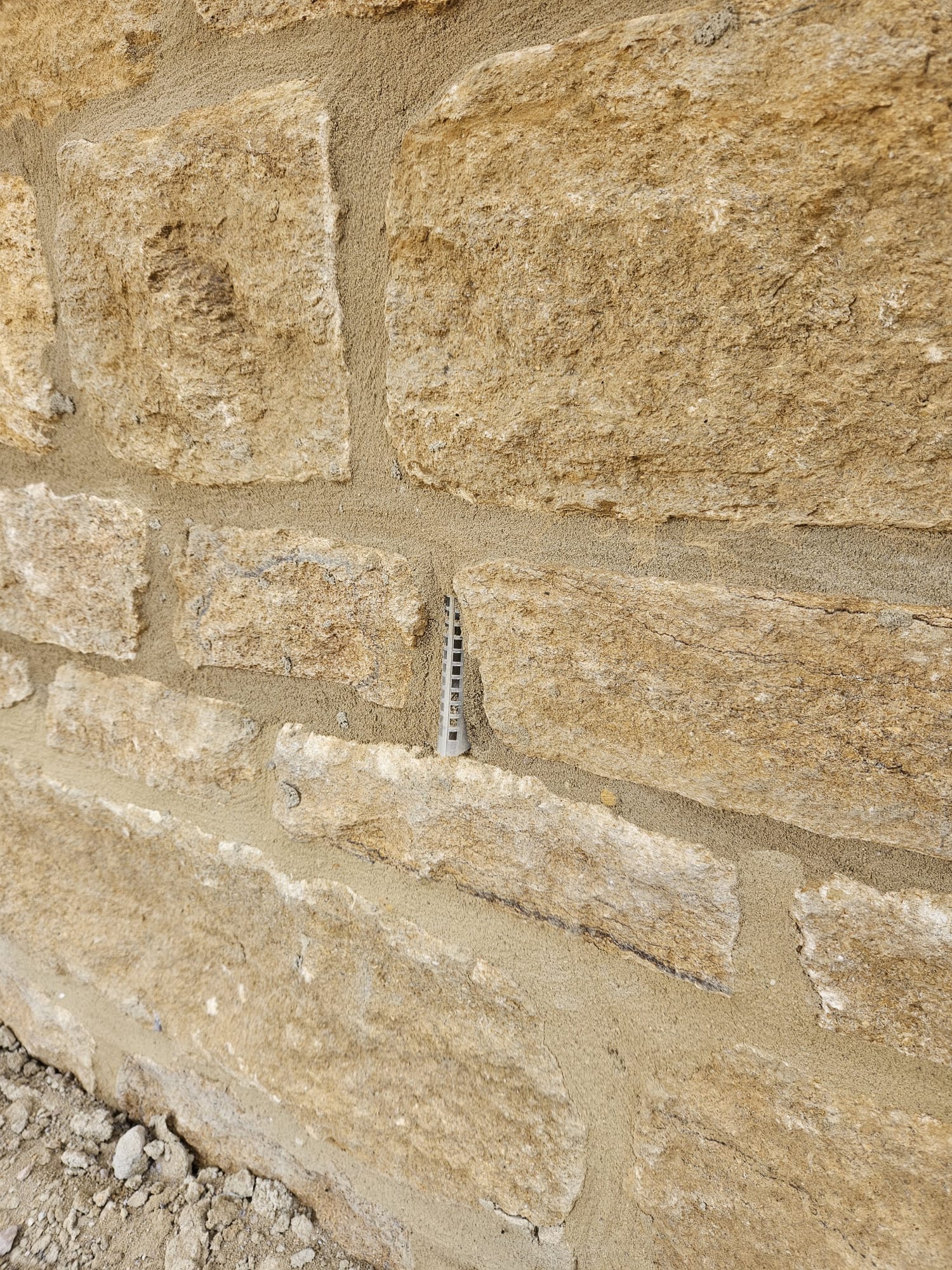 hamstone with vents